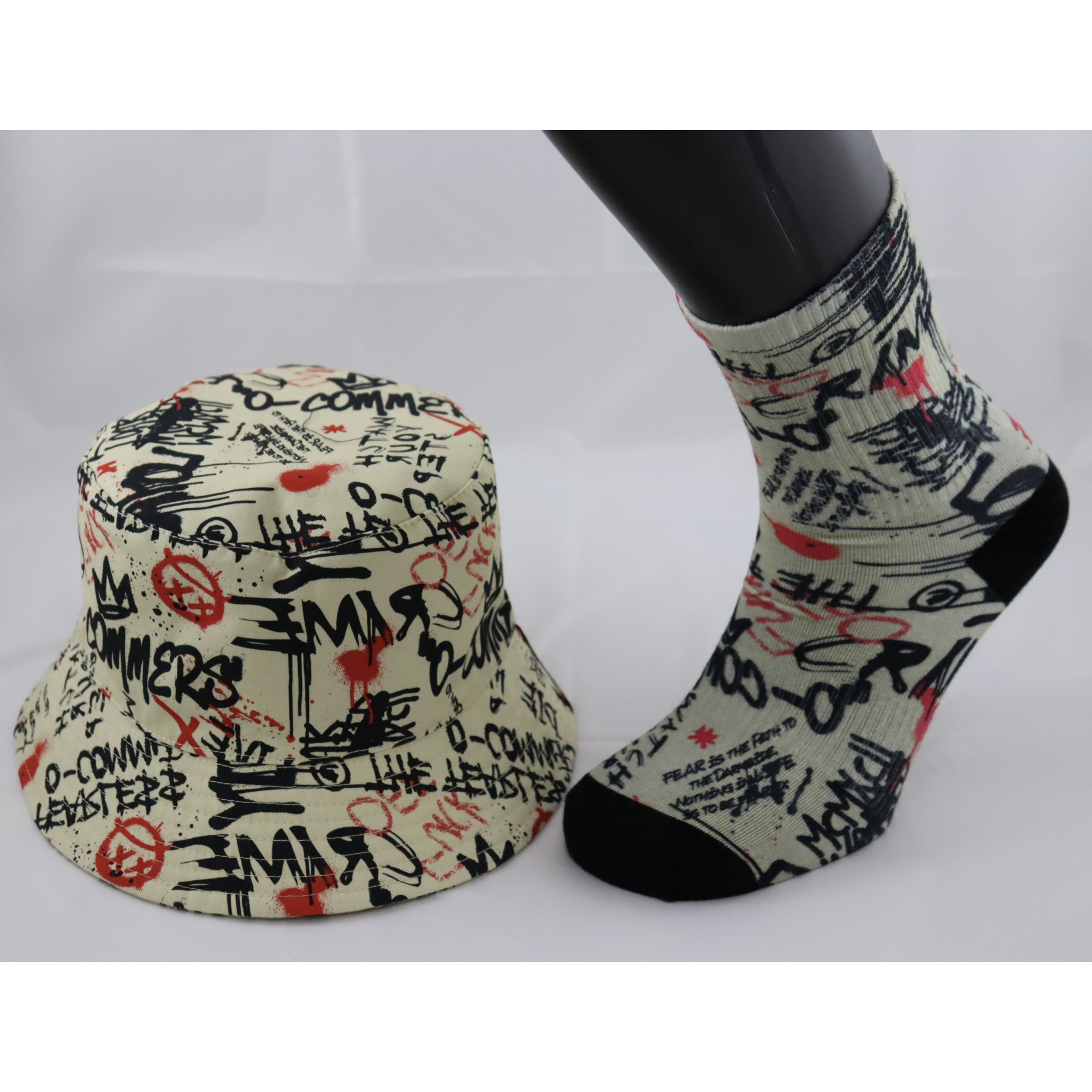 pack gorro59 y calcetines kaquis